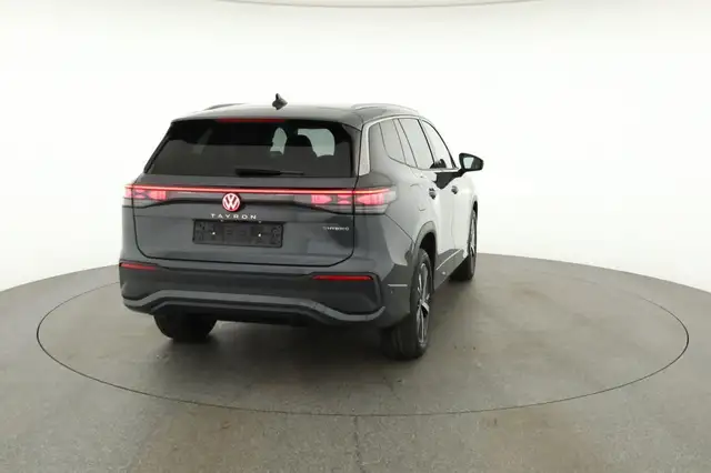 Volkswagen Tayron 1.5 TSI eHybrid 150 kW Life Life, AHK, AreaView... Ansicht 17