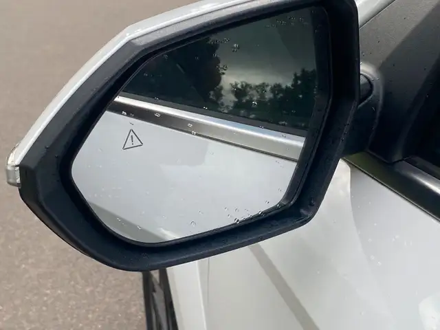 Hyundai Kona view 9