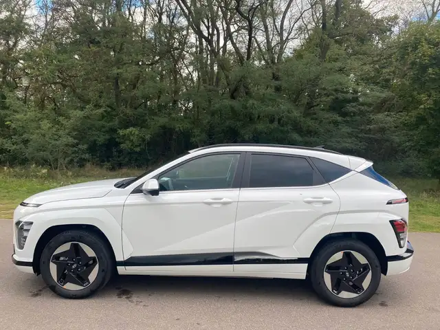 Hyundai Kona view 7