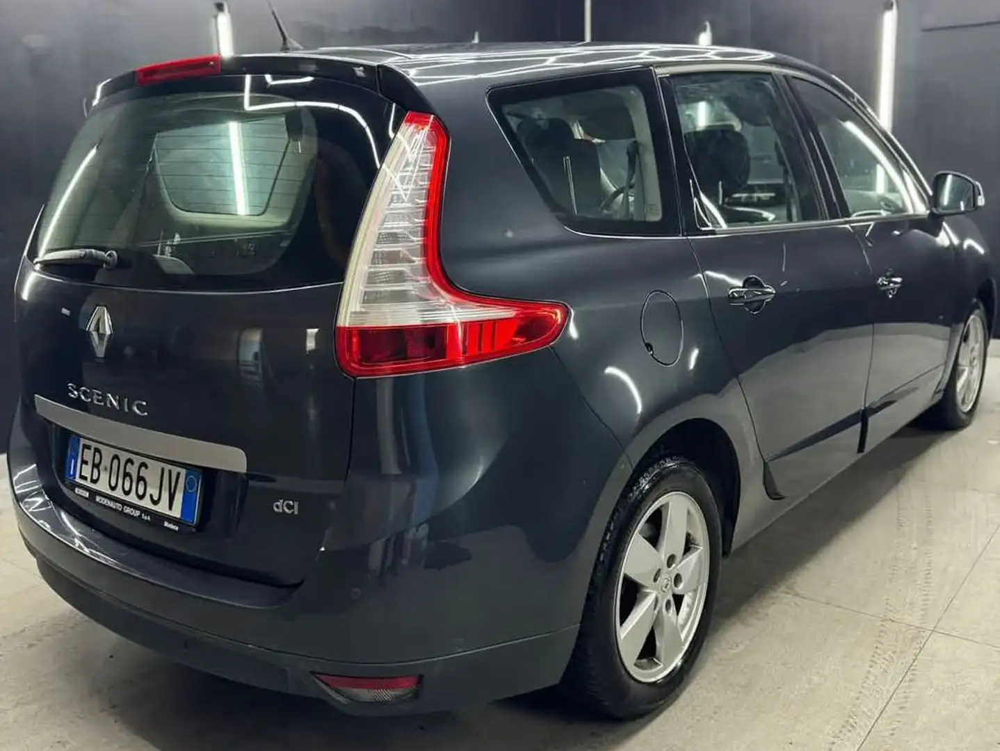 Renault Scenic Scenic III 20091.9 dci Luxe c/TomTom Nero - 2