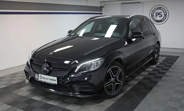Mercedes-Benz C 300 e T *AMG/DISTRONIC/NIGHT/HUD/LEDER/S.HEFT*