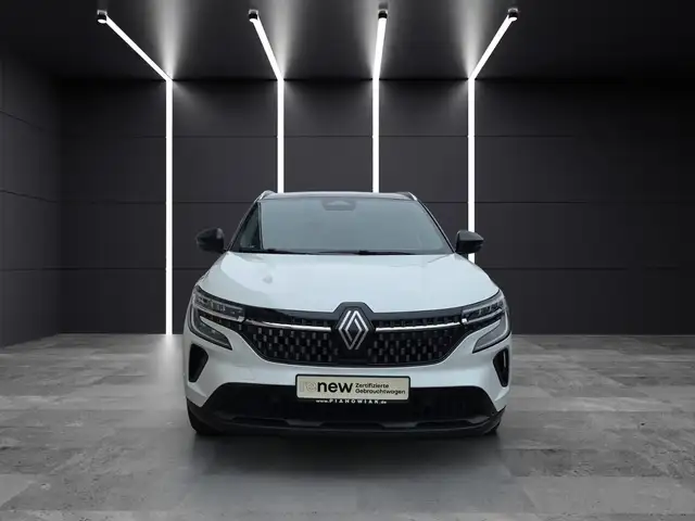 Renault Austral view 5