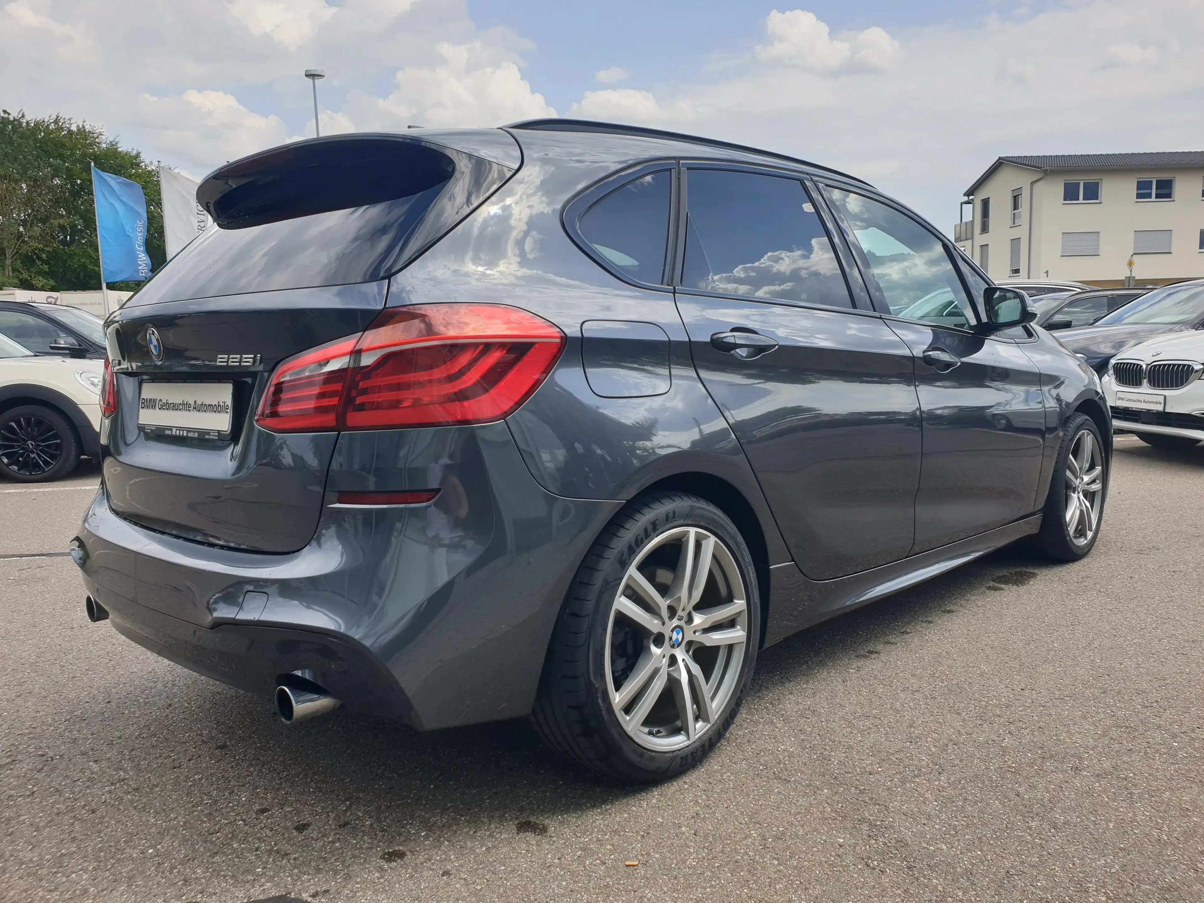 BMW 225 i Active Tourer xDrive Aut M Sportpaket AHK LED Dr — photo 5