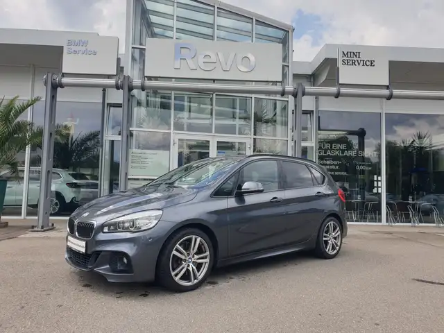 BMW 225 i Active Tourer xDrive Aut M Sportpaket AHK LED Dr