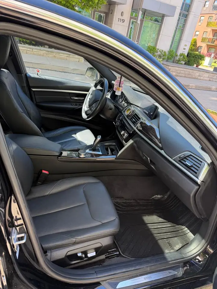 BMW 3 Series fotografie BMW 3 Series