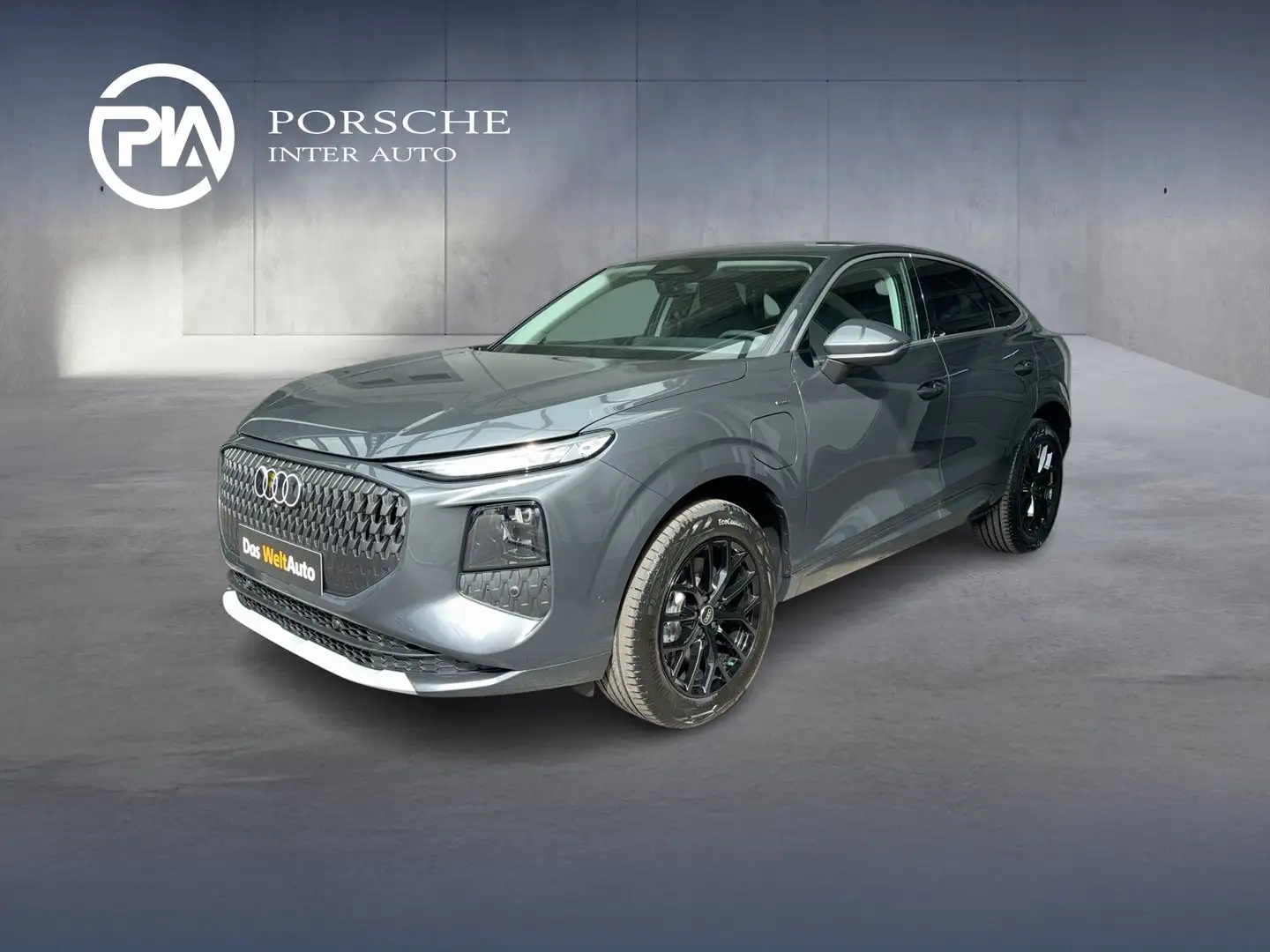 Audi Q3 e-hybrid 200 kW intense Grau - 1