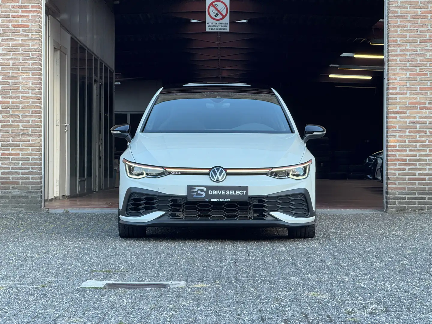 Volkswagen Golf GTI Clubsport 45 Jahre | Pano | Akrapovic | H&K | IQ Blanc - 2