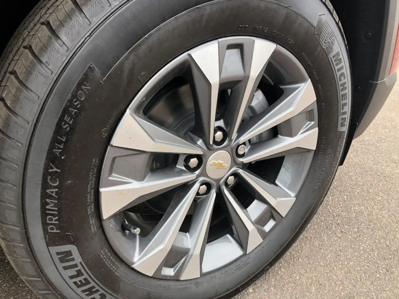 Chevrolet Equinox photo Chevrolet Equinox