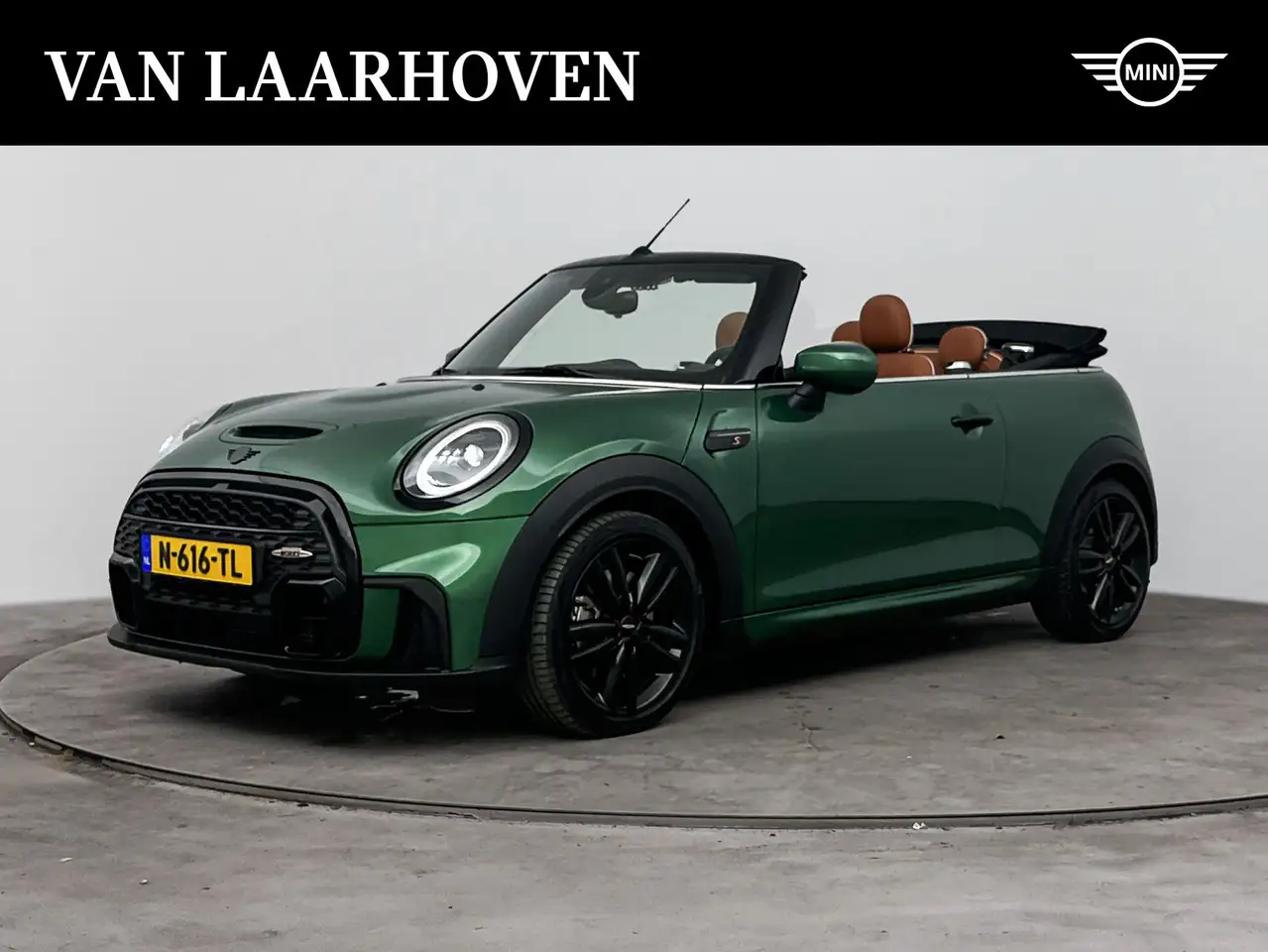 MINI John Cooper Works Cabrio