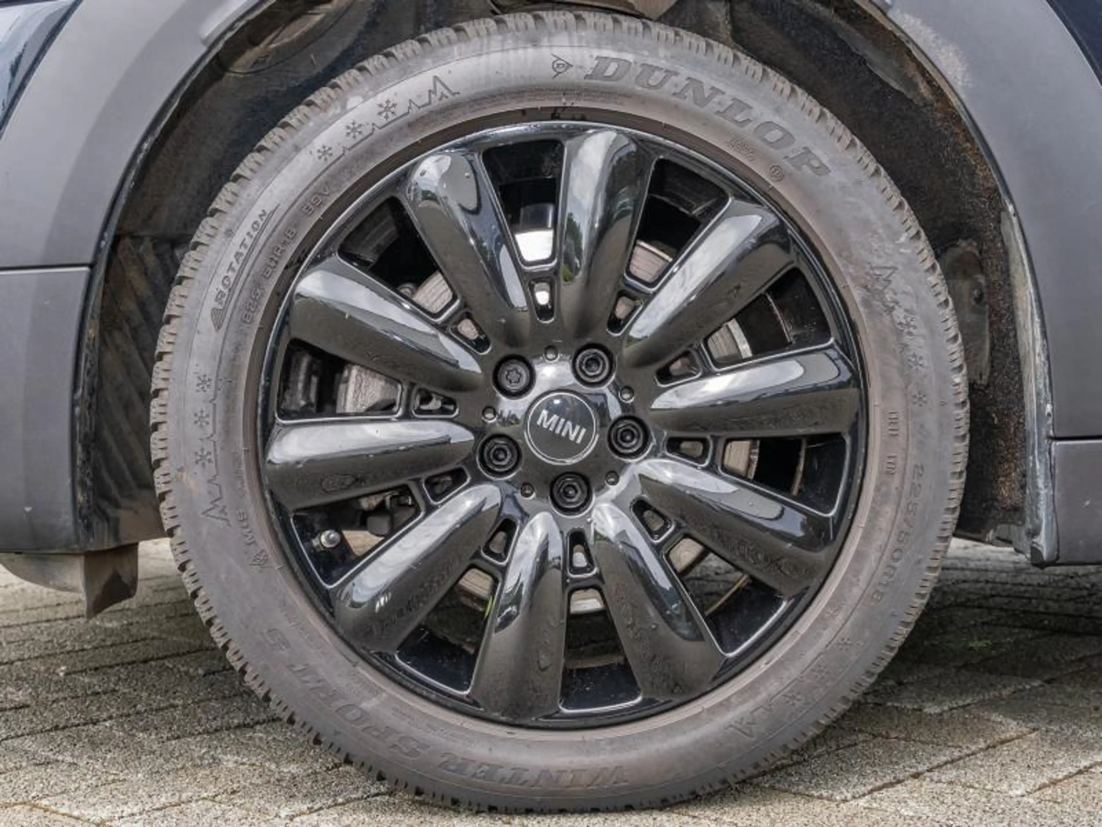 MINI Cooper SE Countryman Classic Trim — photo 8