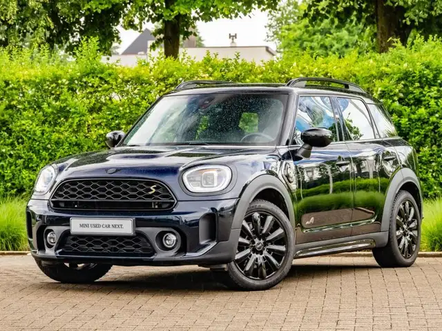 MINI Cooper SE Countryman Classic Trim