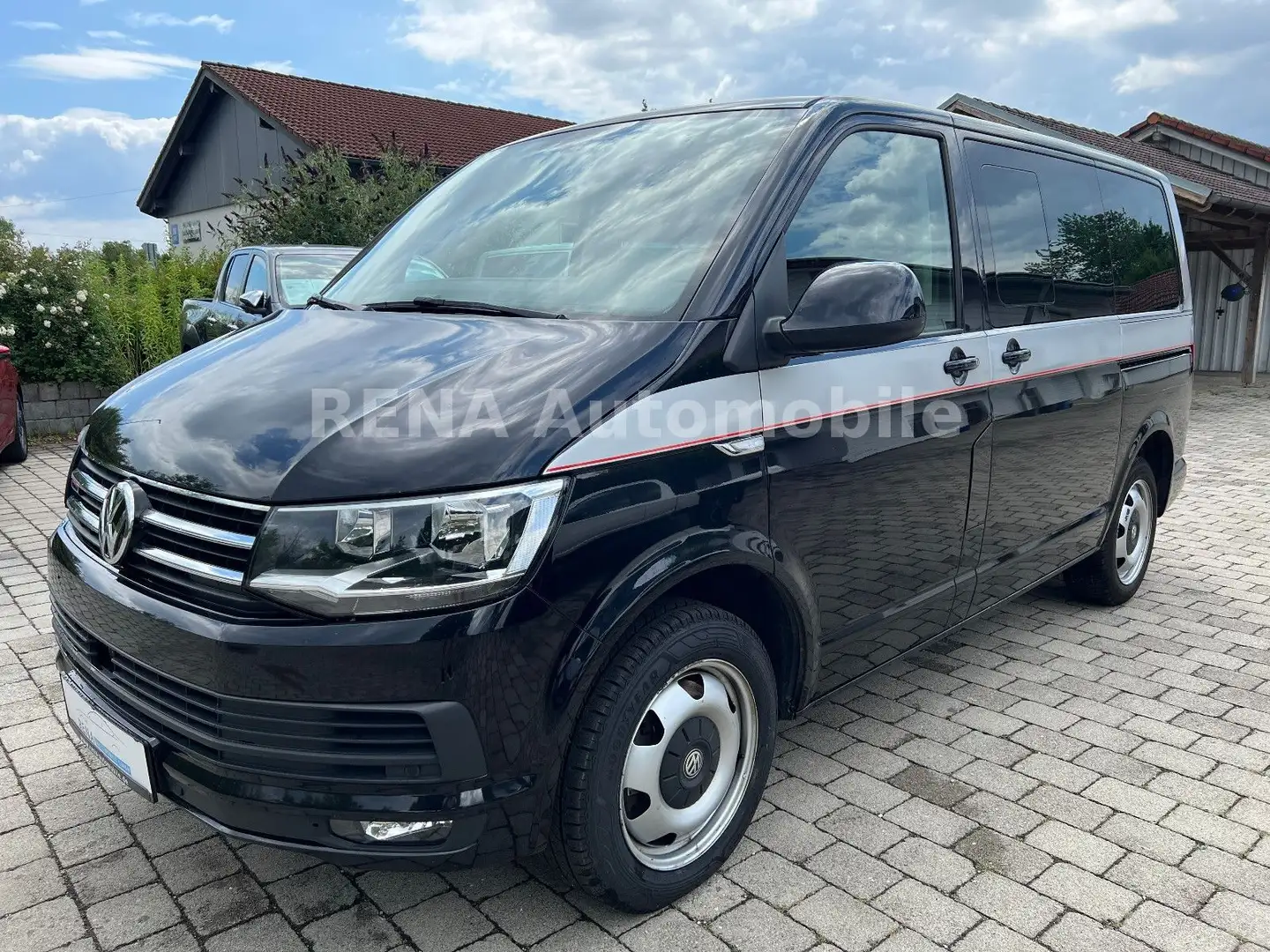 Volkswagen T6 Multivan T6 Caravelle Comfortline 4Motion NAVI*AHK*8-Sitz Schwarz - 1
