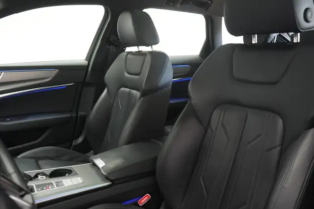 Audi A6 view 10