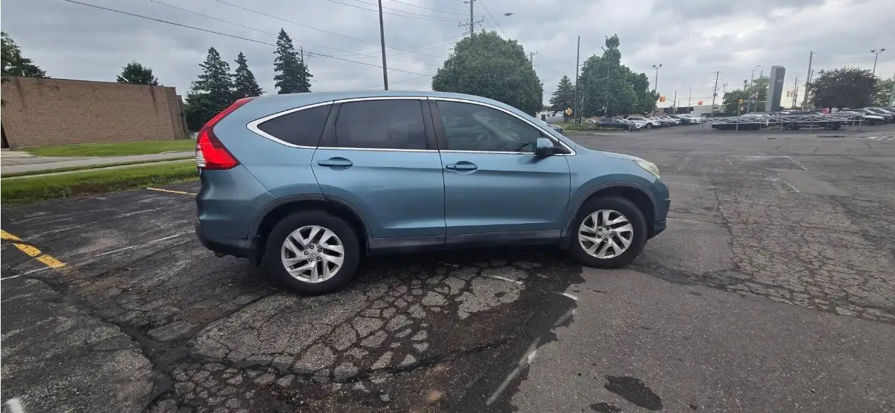 Honda CR-V photo Honda CR-V