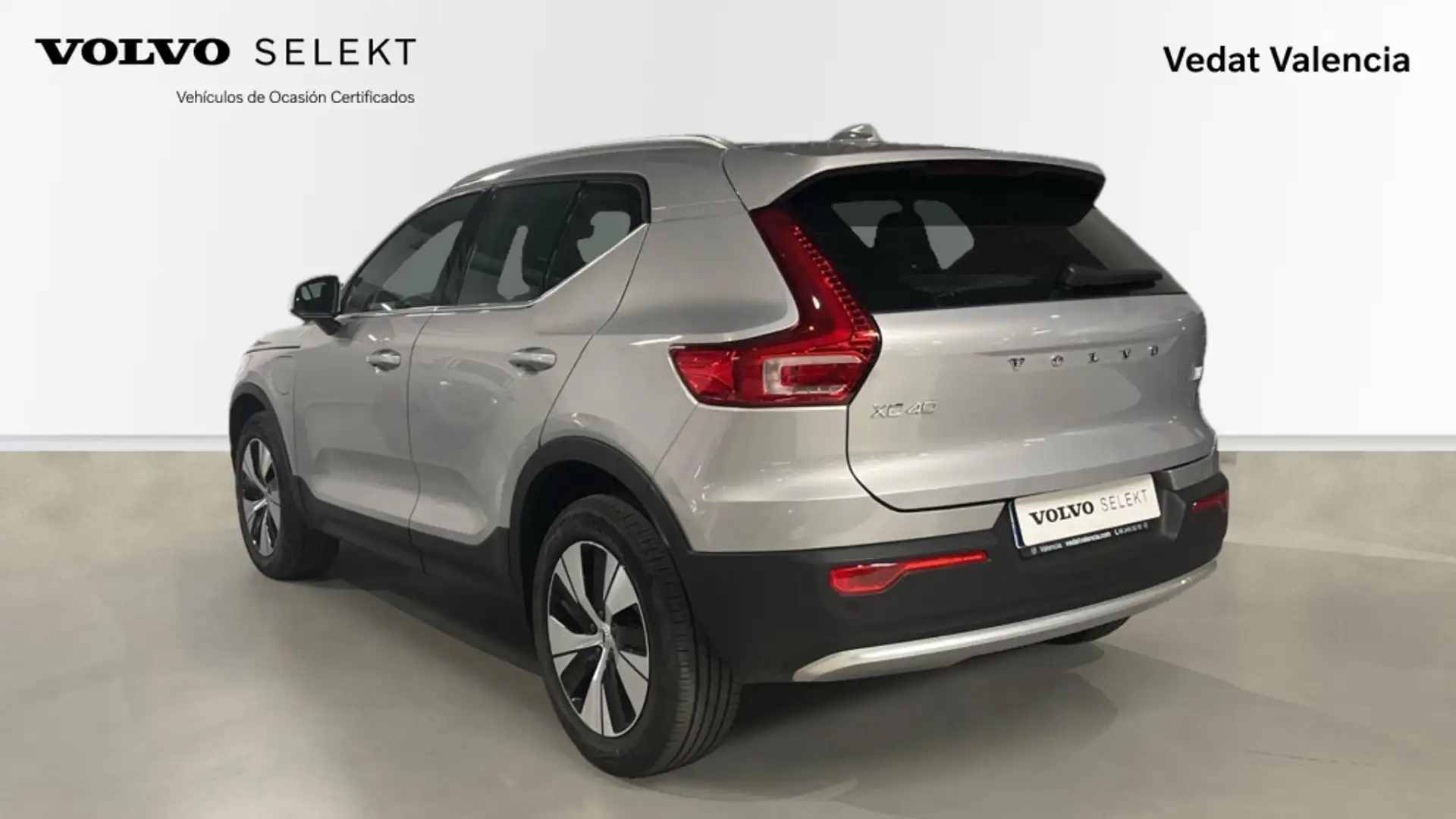 Volvo XC40 1.5 T4 PHEV RECHARGE CORE DCT 211 5P - 2