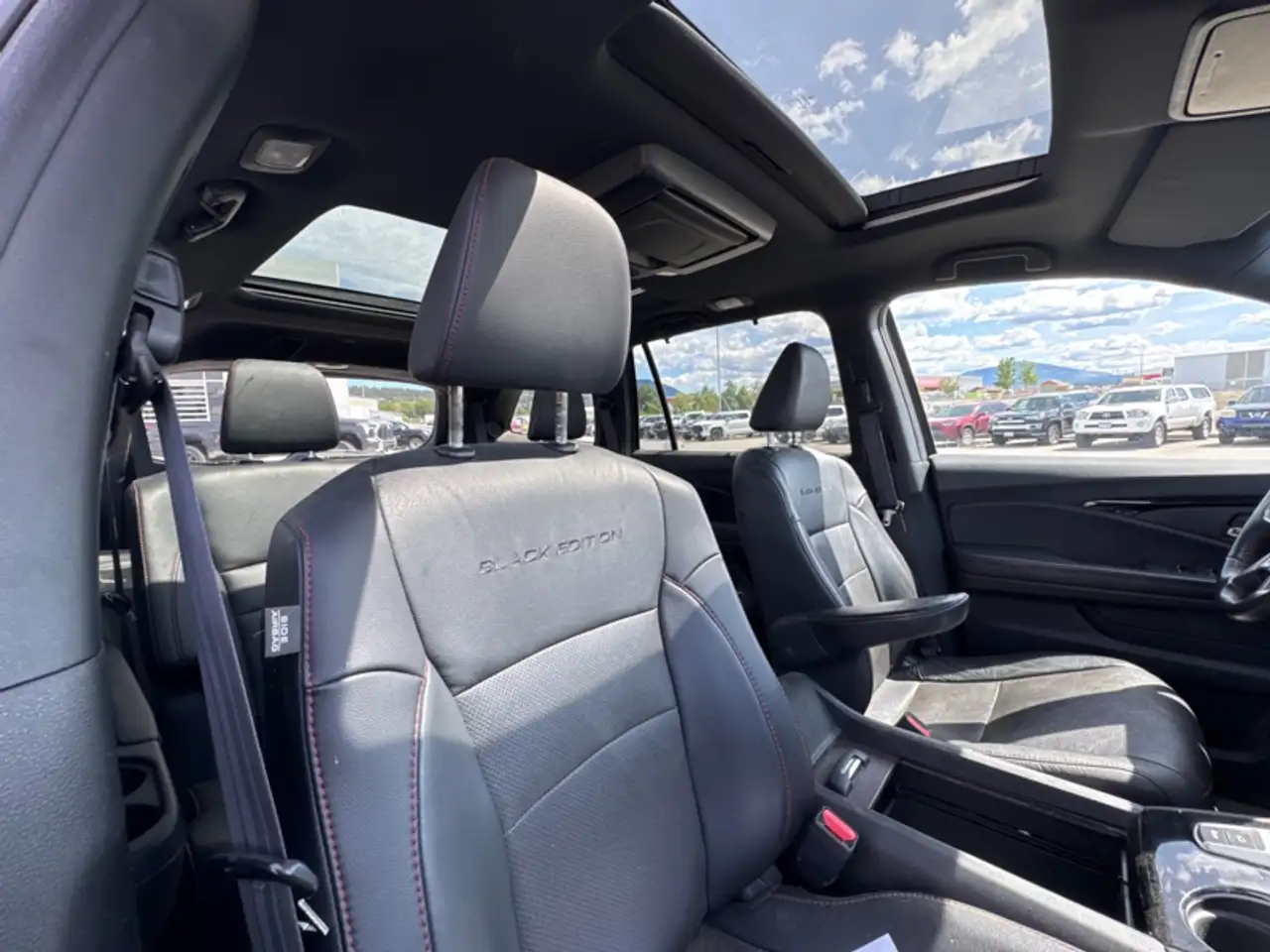 Honda Pilot снимка Honda Pilot