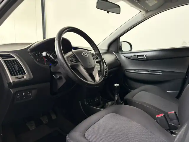 Hyundai I20 view 3