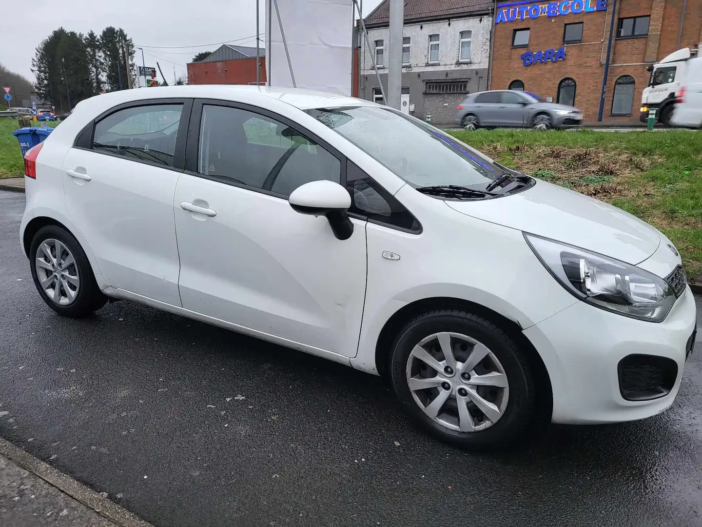 Kia Rio 1.2i Fusion Wit - 2