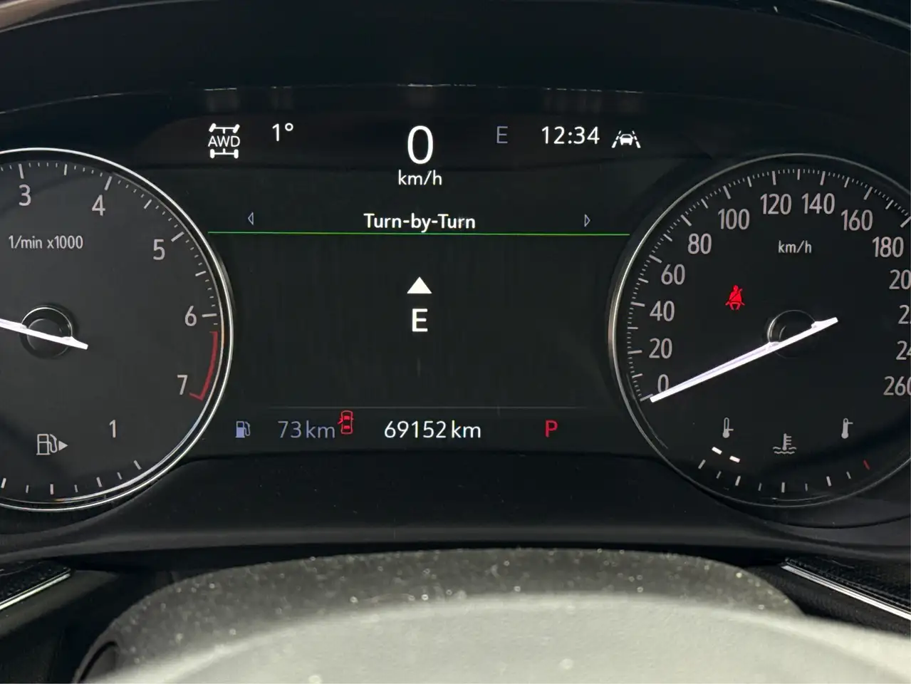 Buick Envision снимка Buick Envision