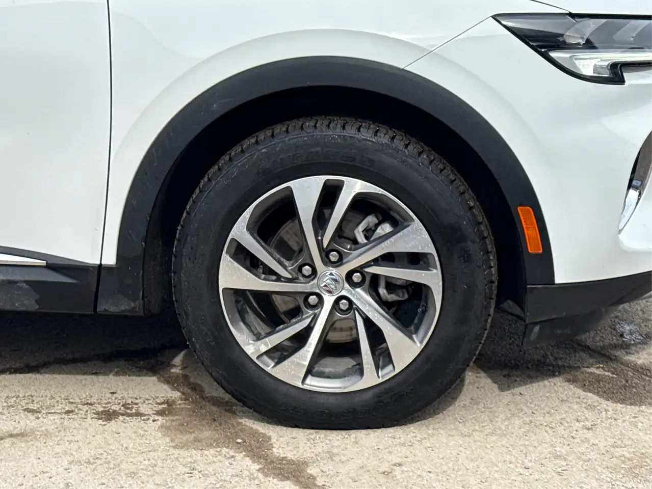 Buick Envision снимка Buick Envision