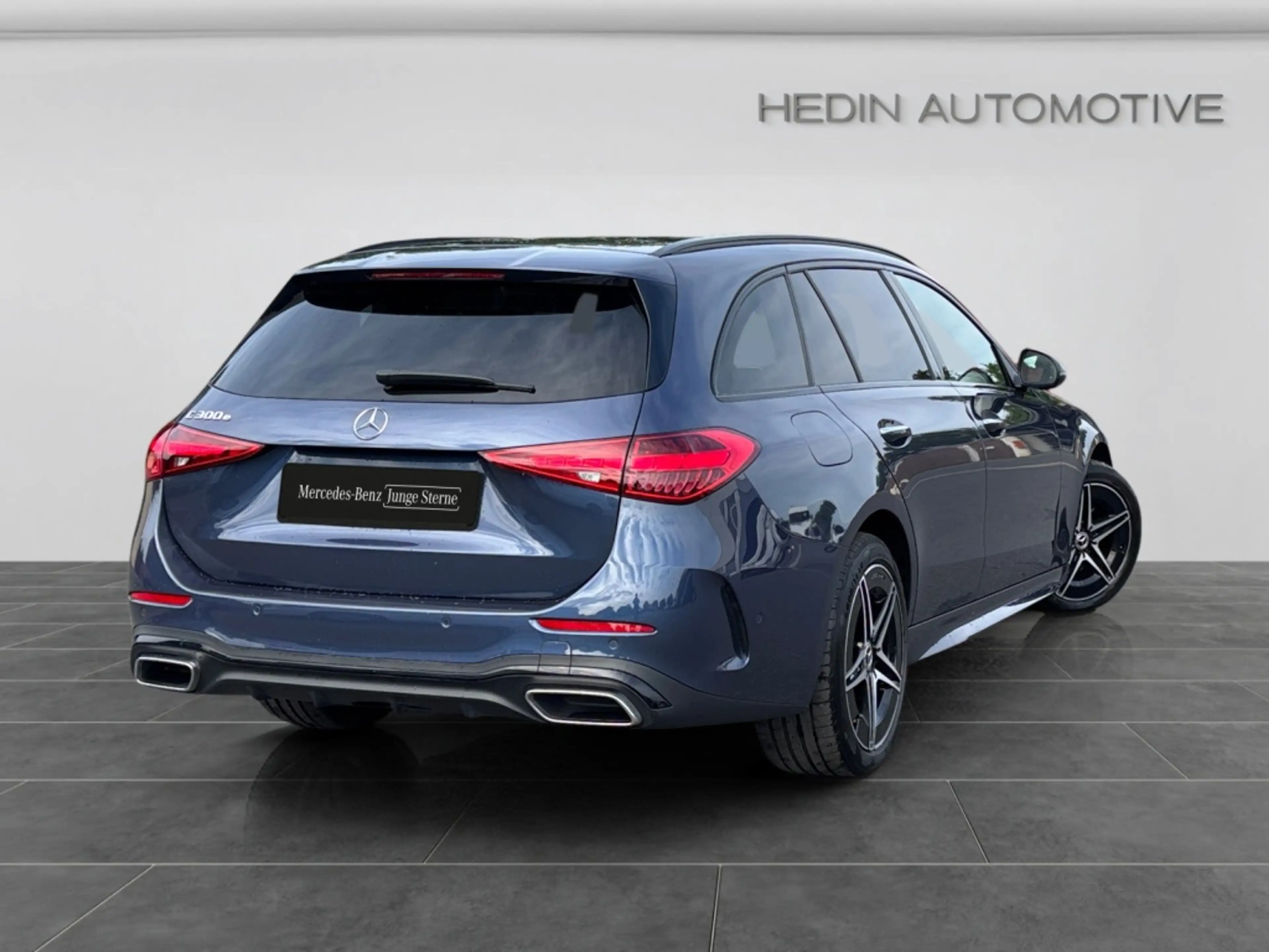 Mercedes-Benz C 300 e T AMG|NIGHT|DISTR|PANO|MBUX|AHK|LEDER — photo 6