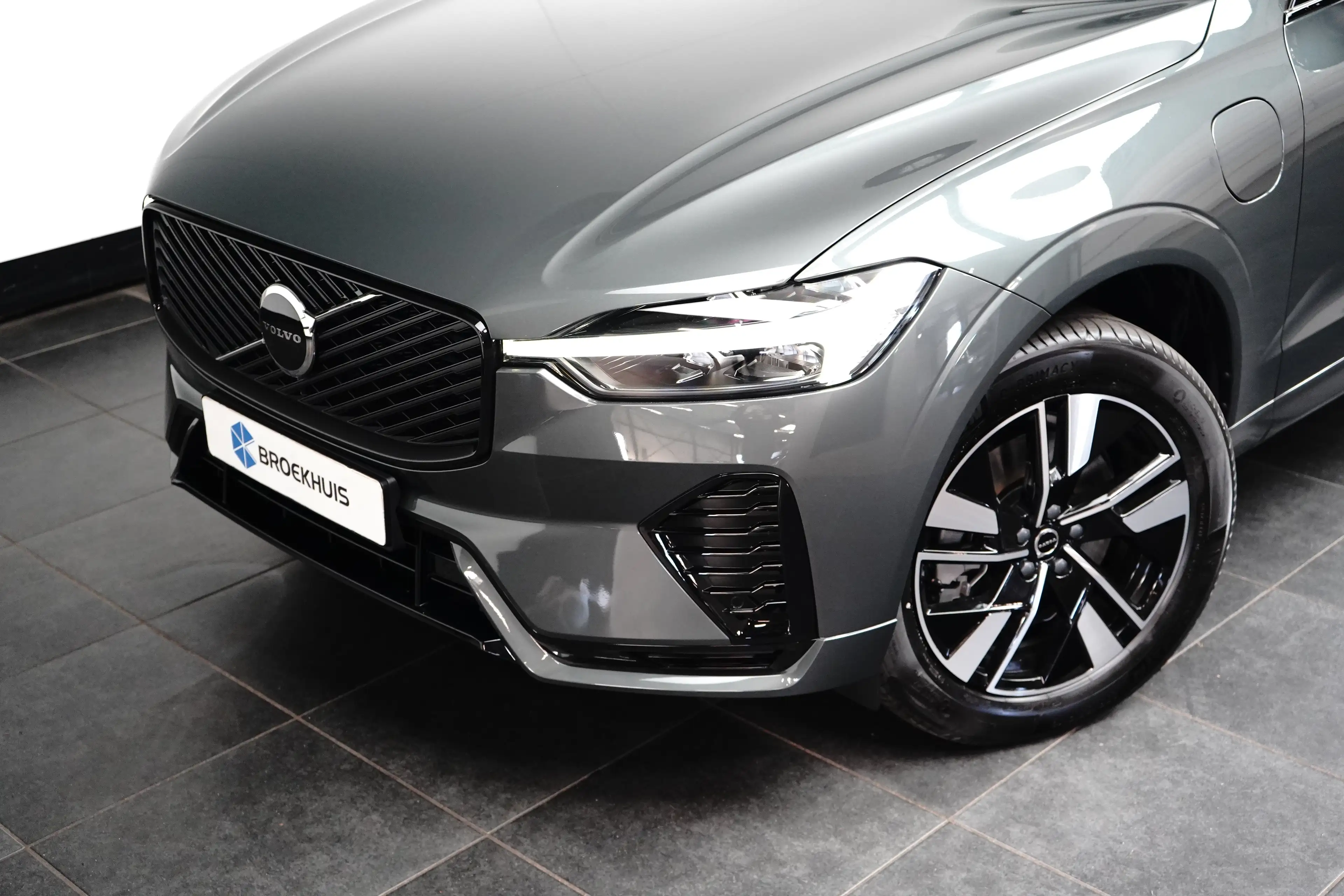 Volvo XC60 T6 Plus Dark | Harman/Kardon | Memory | Pilot Assi — photo 30