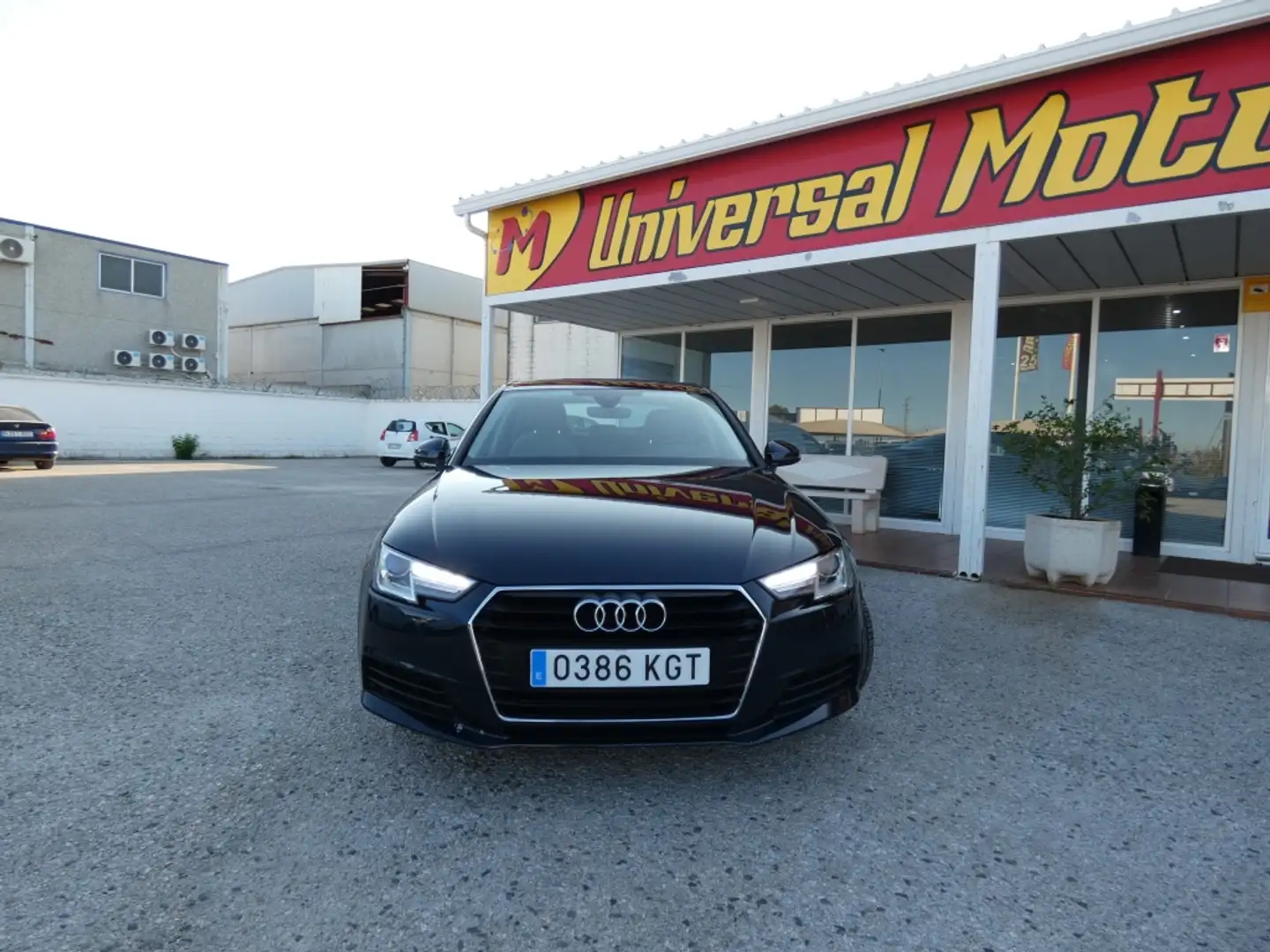 Audi A4 2.0TDI 110kW Negro - 2