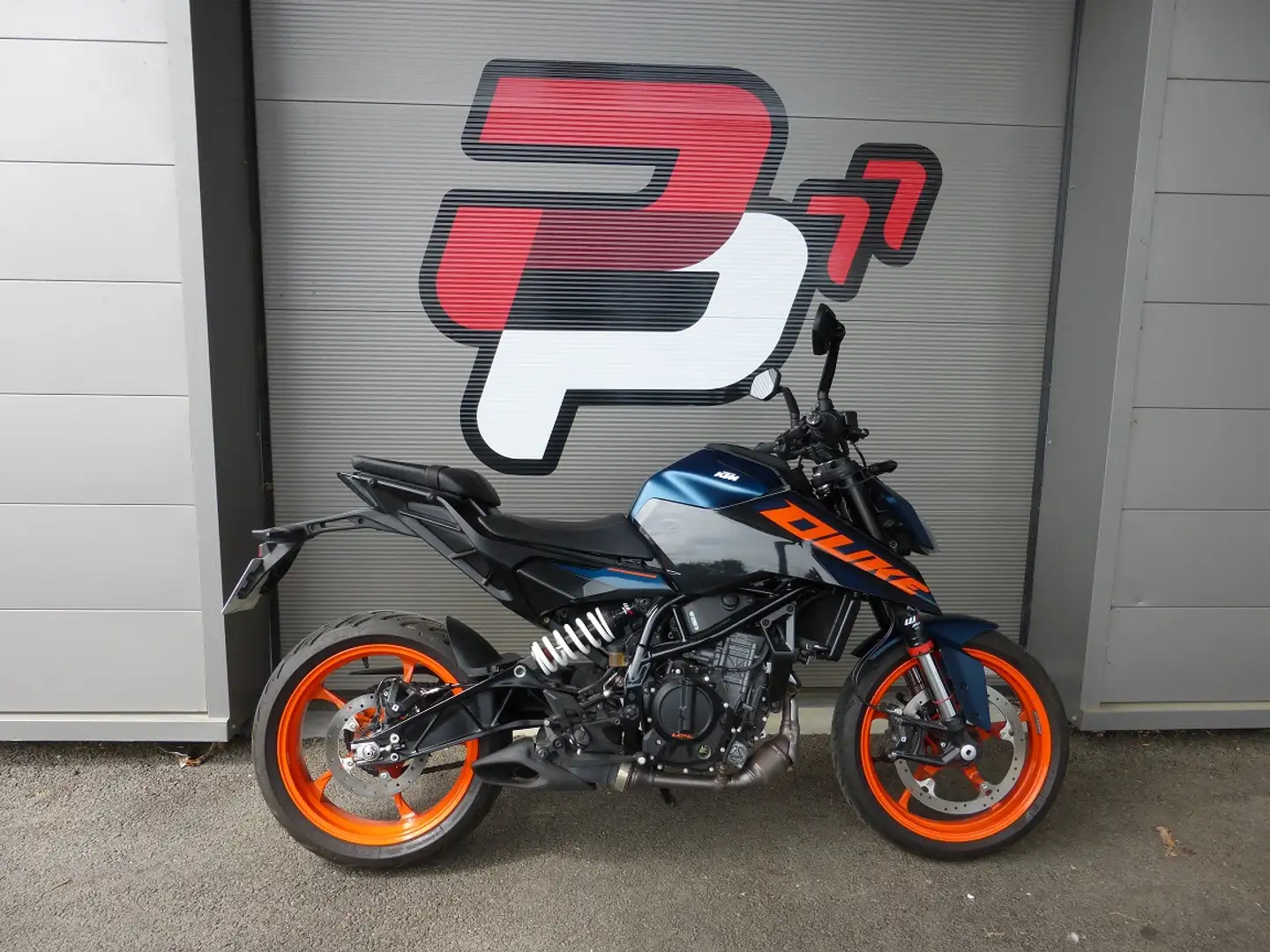 KTM 125 Duke Bleu - 1