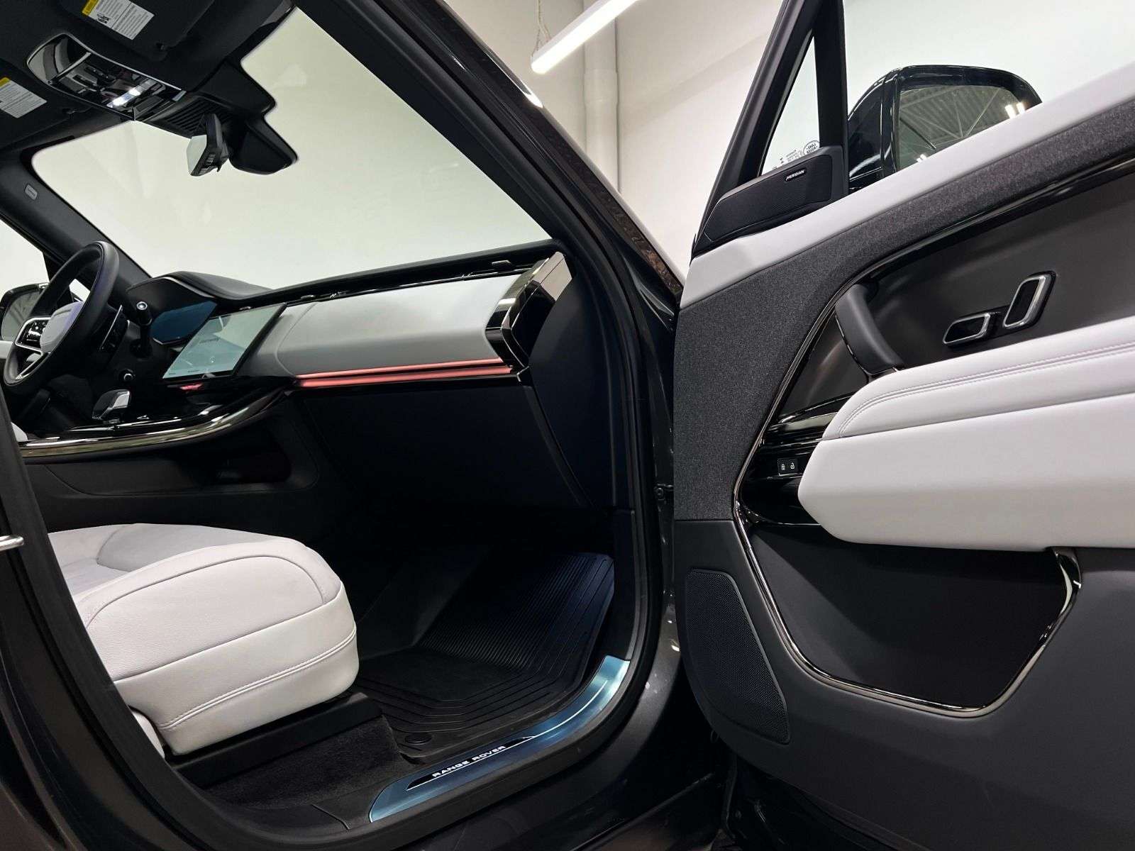 2026 Land Rover Range Rover Sport P360 S | LEASE FROM $999 PER MONTH thumb 27