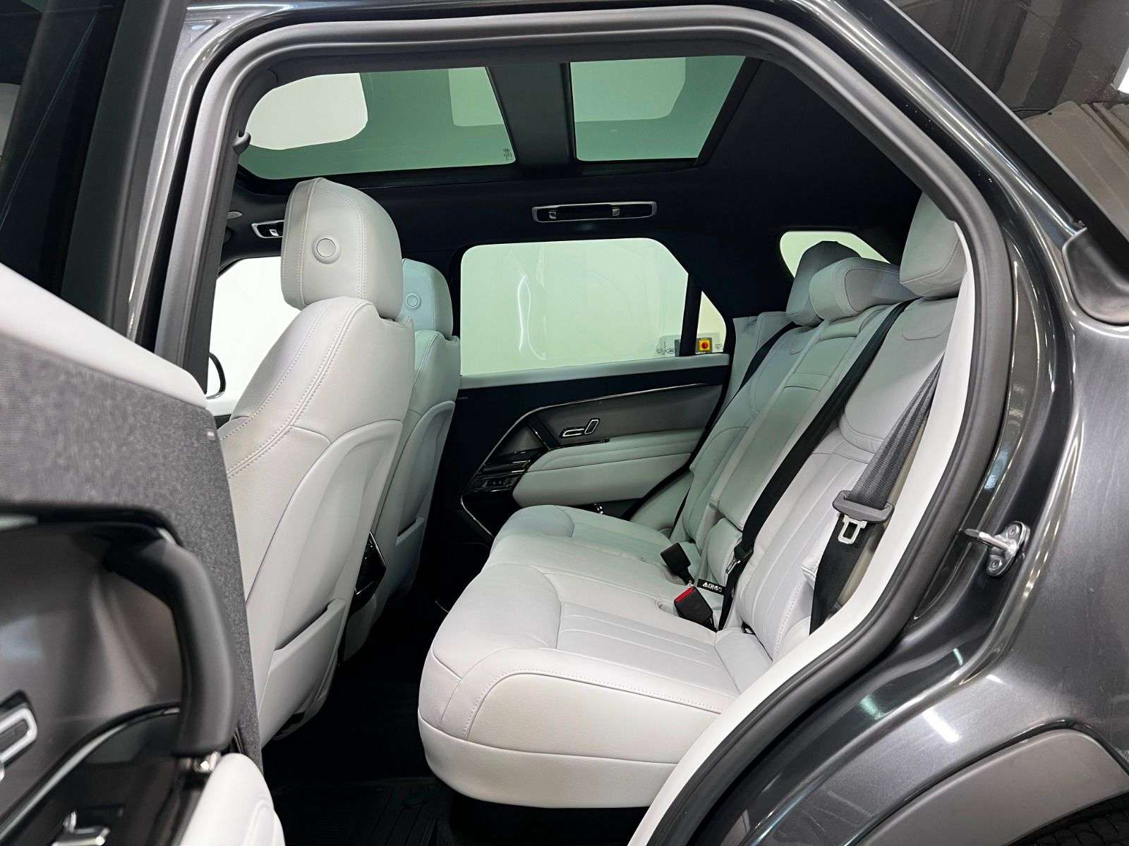 2026 Land Rover Range Rover Sport P360 S | LEASE FROM $999 PER MONTH thumb 25