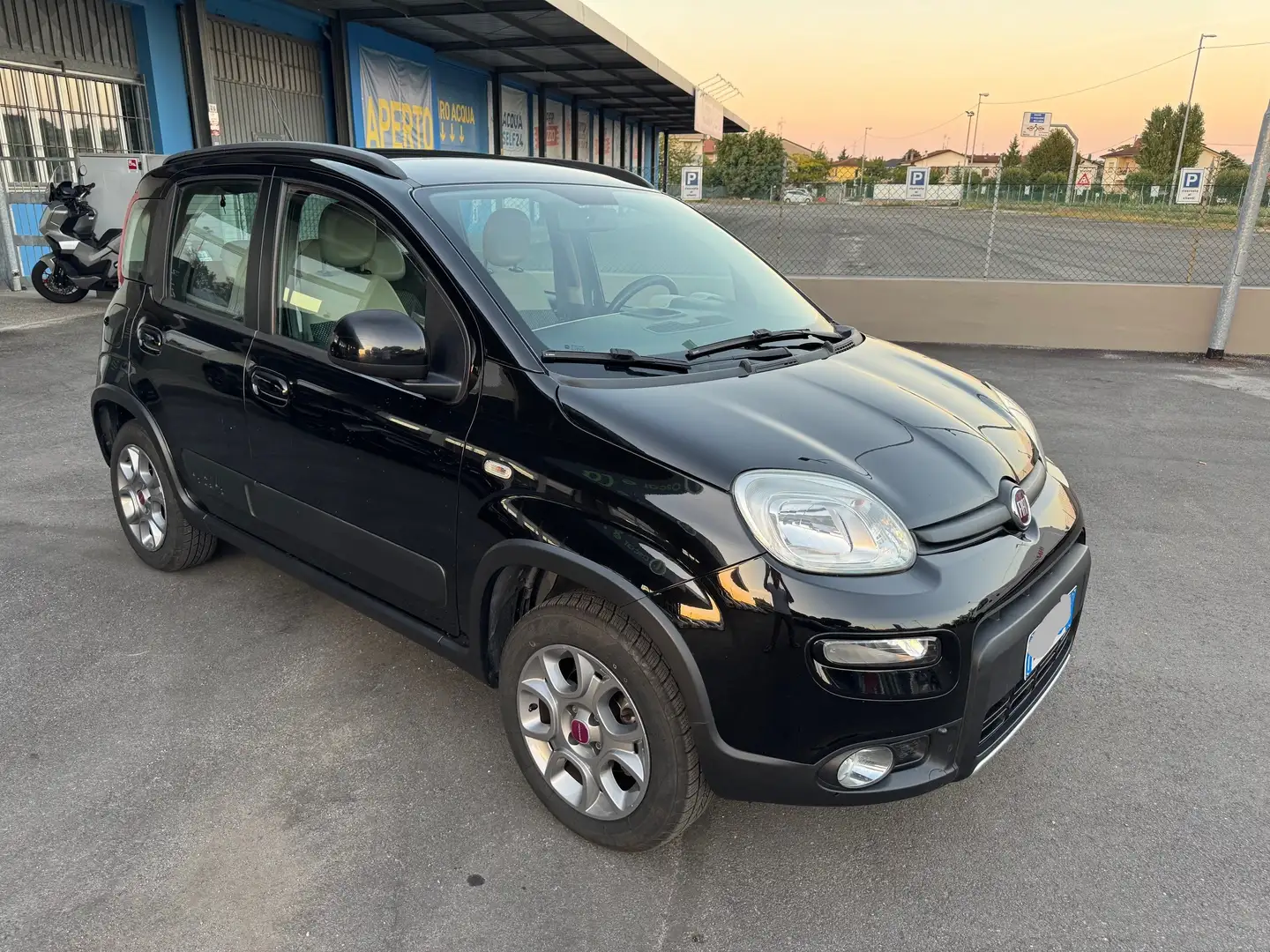 Fiat New Panda 4x4 Nero - 2
