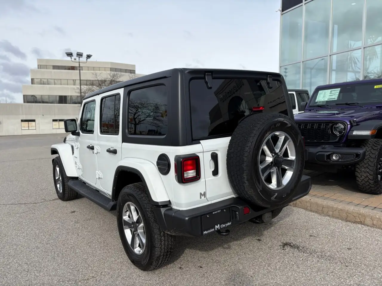 Jeep Wrangler снимка Jeep Wrangler