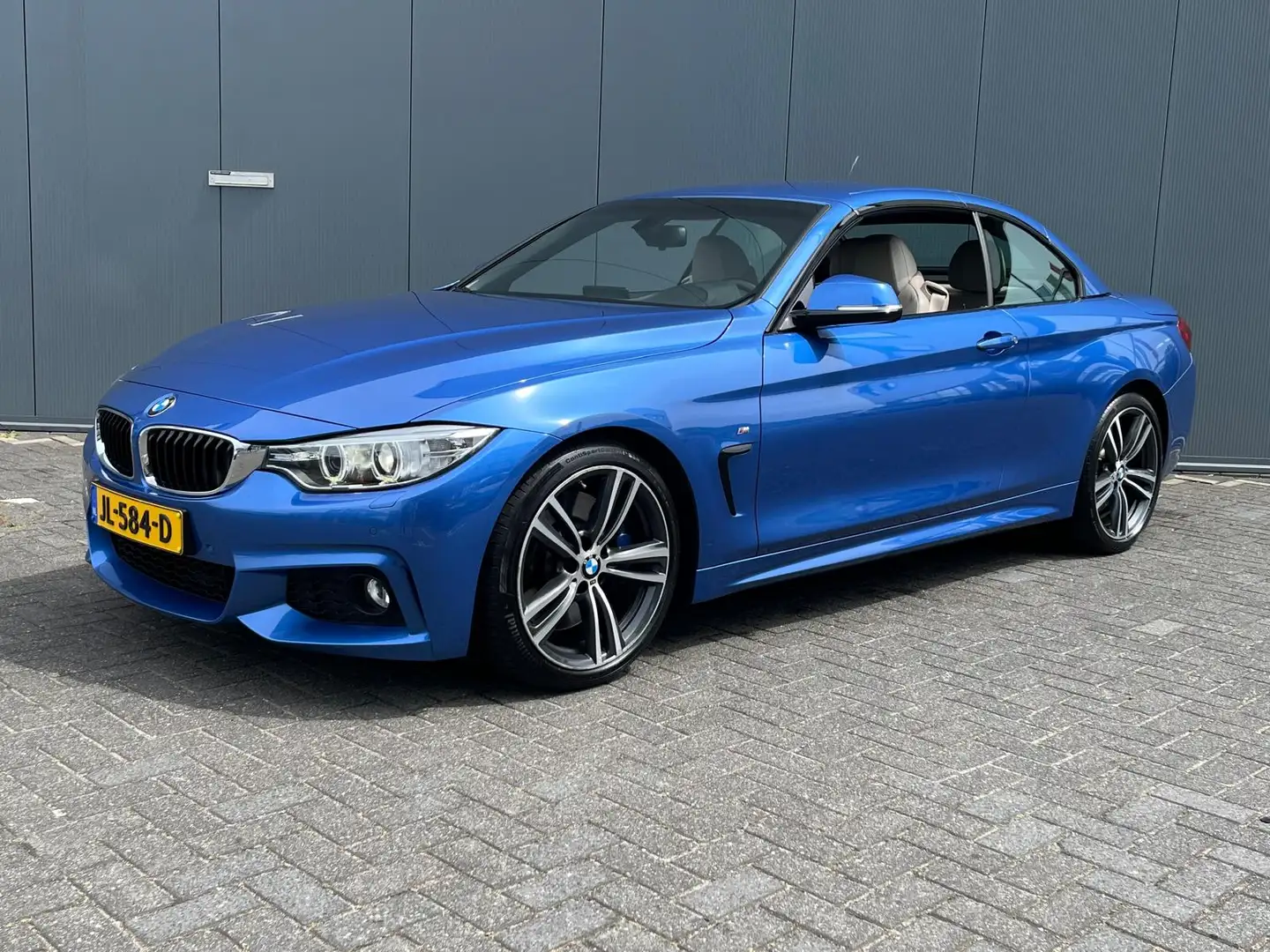 BMW 430 4-serie Cabrio 430i 250pk High Executive M-Pakket Blauw - 2
