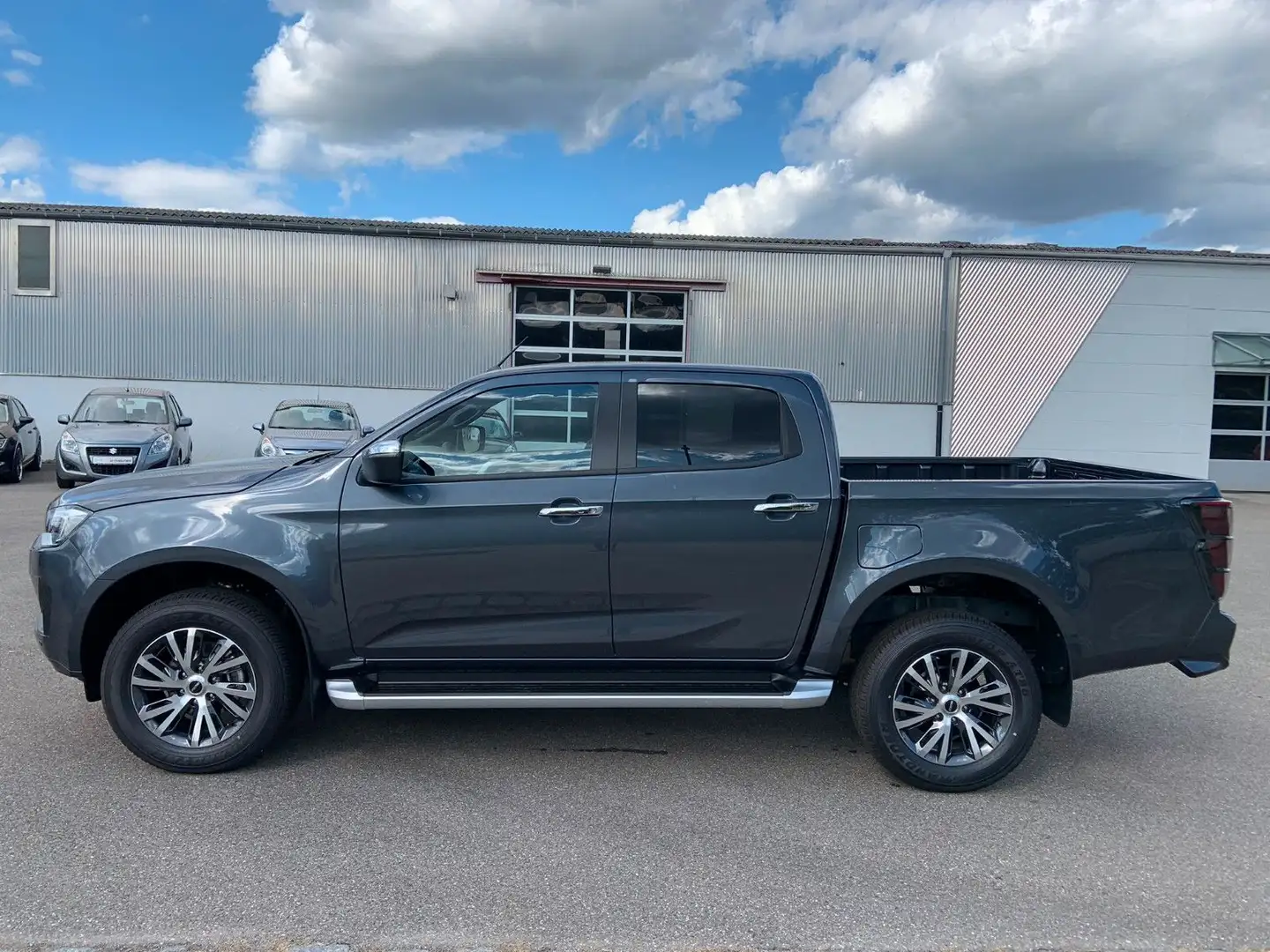 Isuzu D-Max Double Cab 4WD LSE Facelift Modell 24/25 Grijs - 1