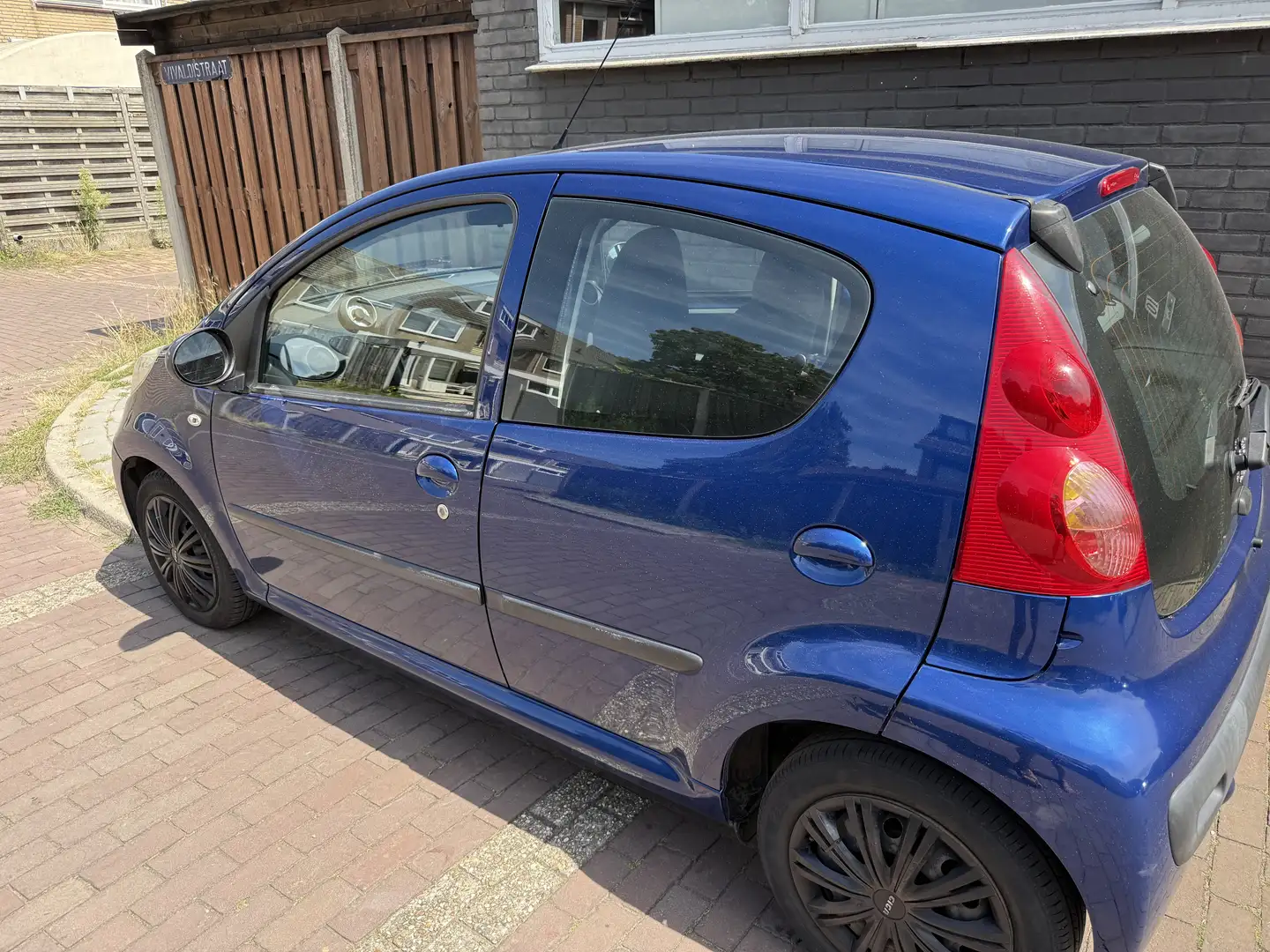 Peugeot 107 1.0-12V XR Blauw - 2