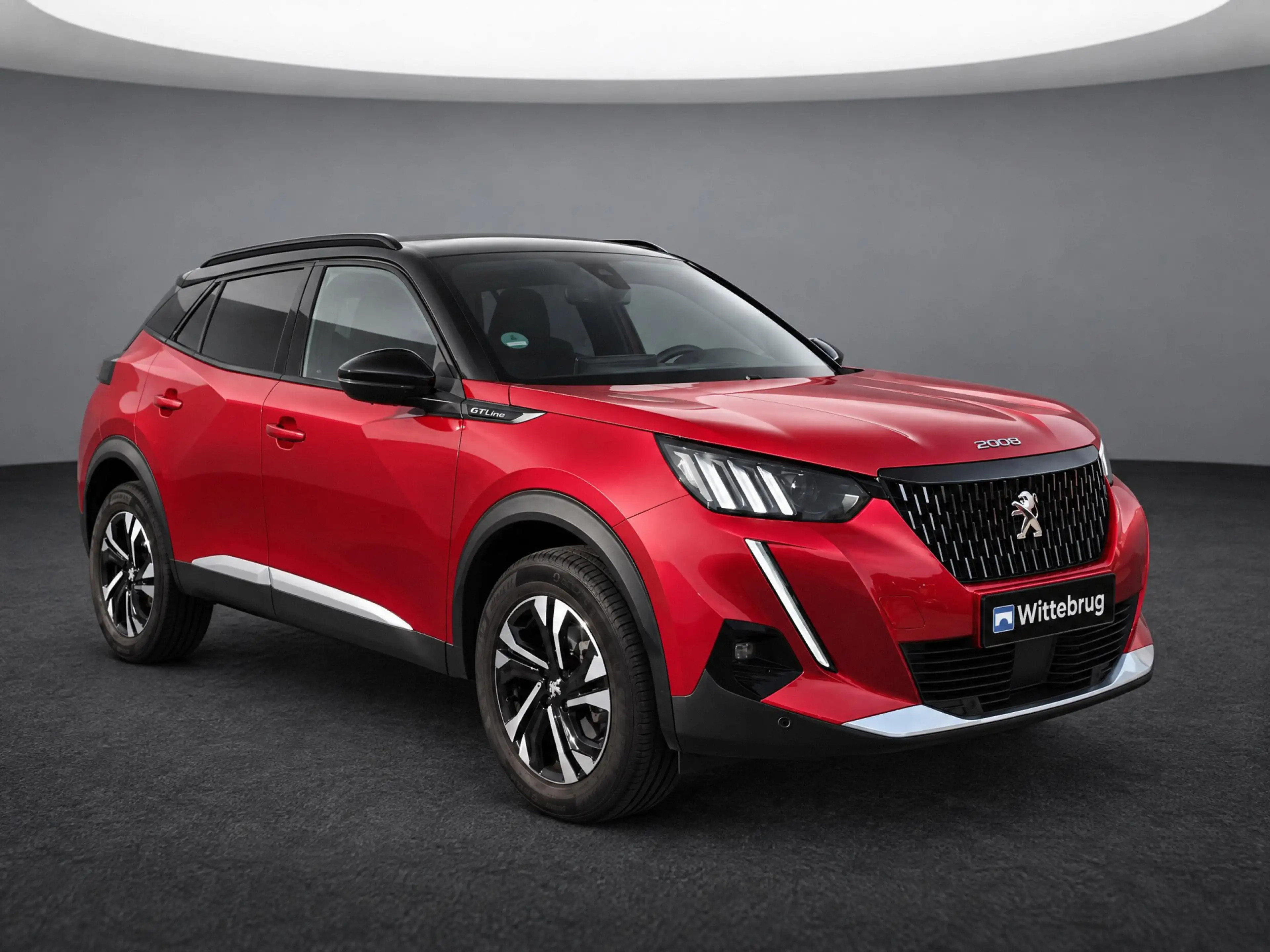 Peugeot 2008 1.2 PureTech GT-Line — photo 4