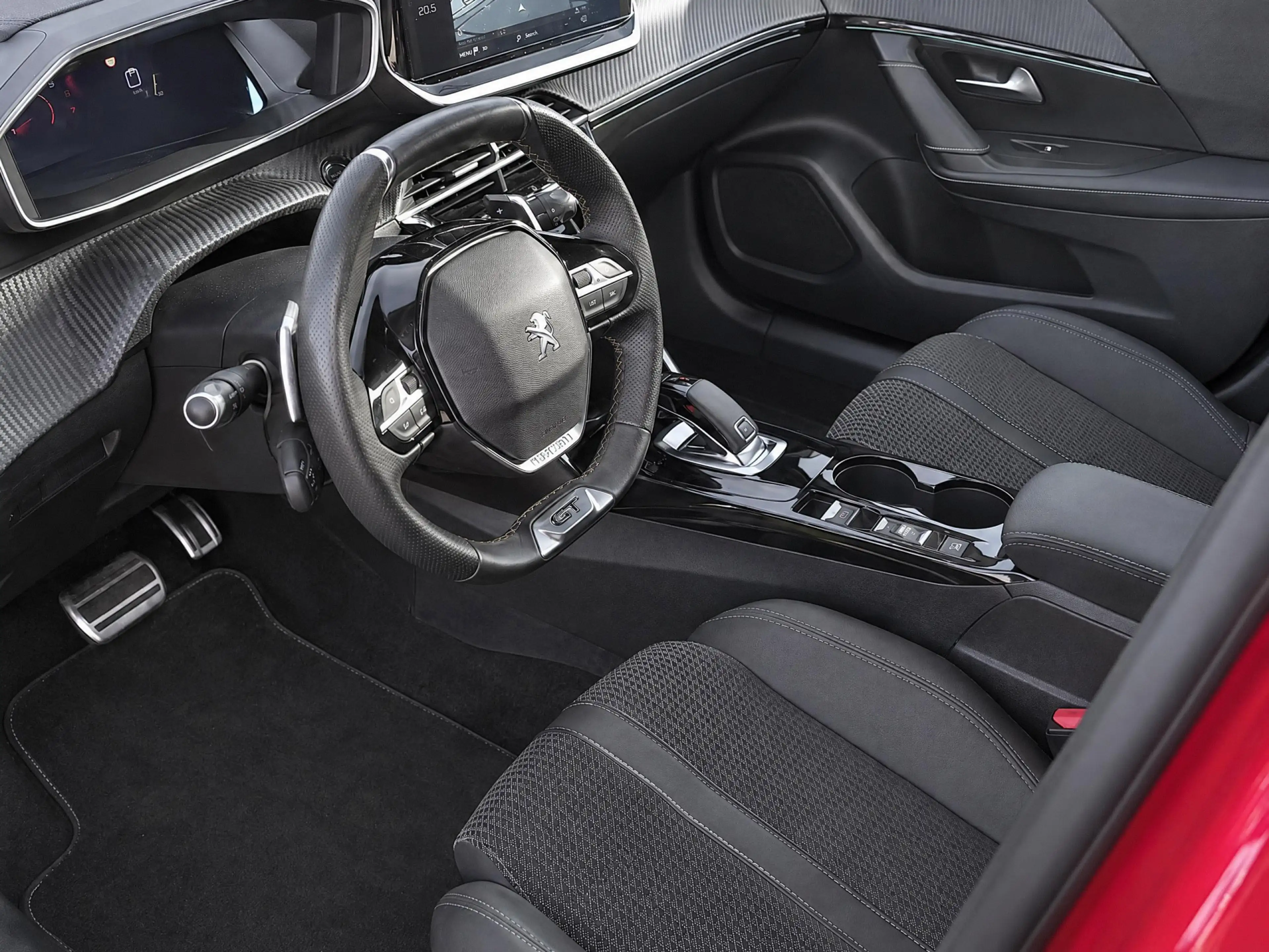 Peugeot 2008 1.2 PureTech GT-Line — photo 10