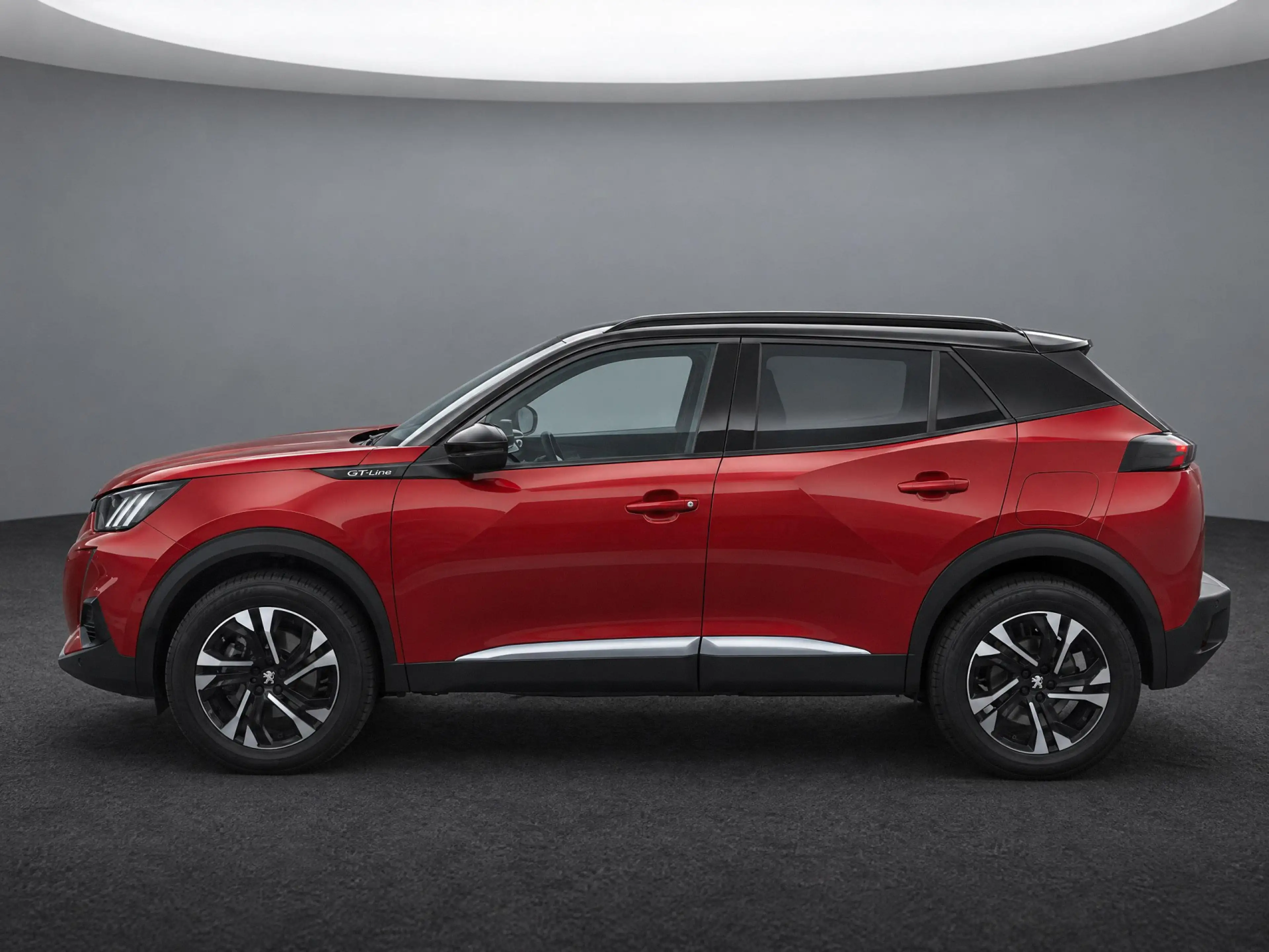 Peugeot 2008 1.2 PureTech GT-Line — photo 5
