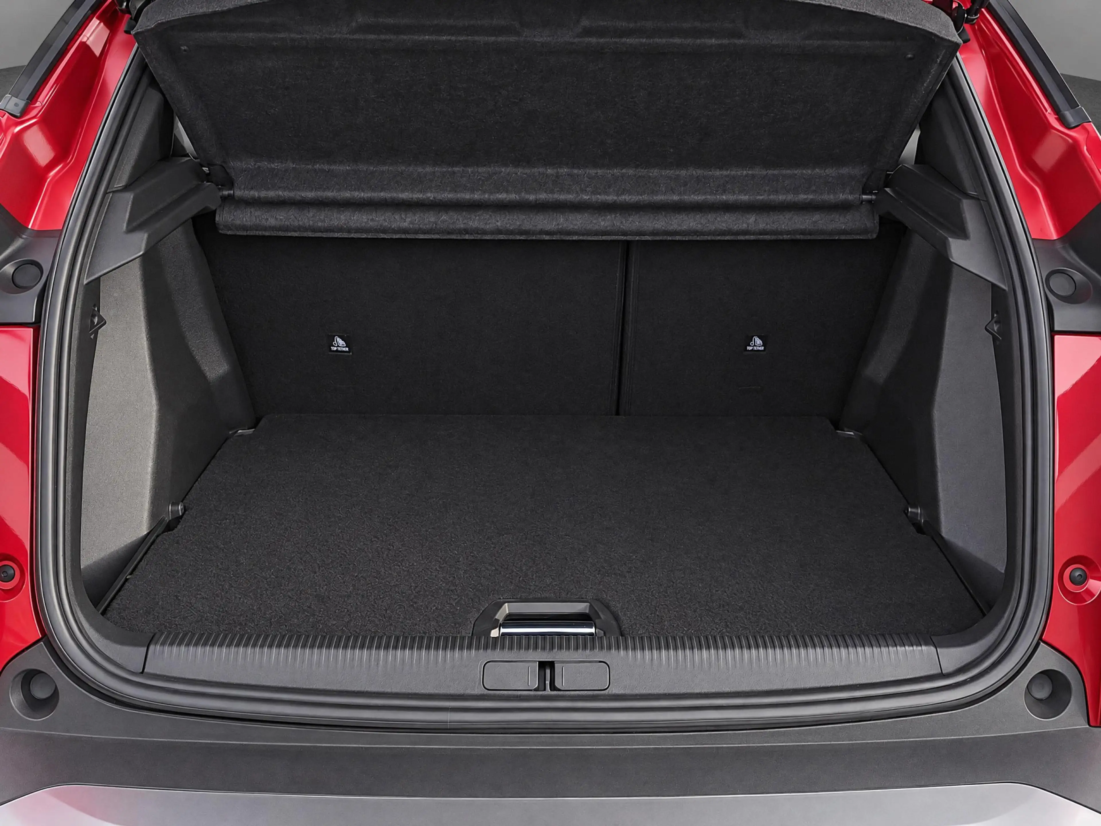 Peugeot 2008 1.2 PureTech GT-Line — photo 14