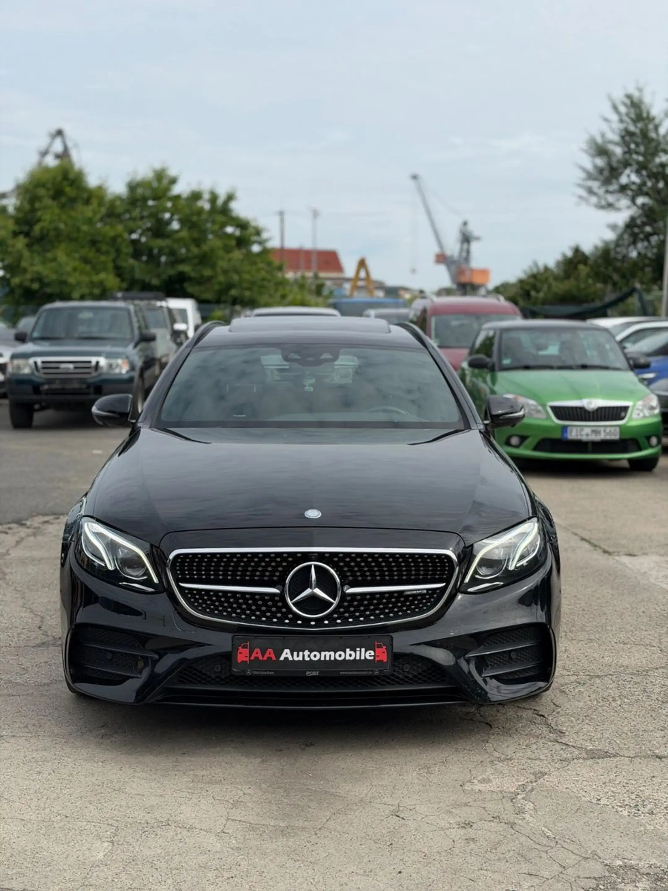 Mercedes-Benz E 43 AMG E T-Modell E 43 AMG 4Matic — photo 2