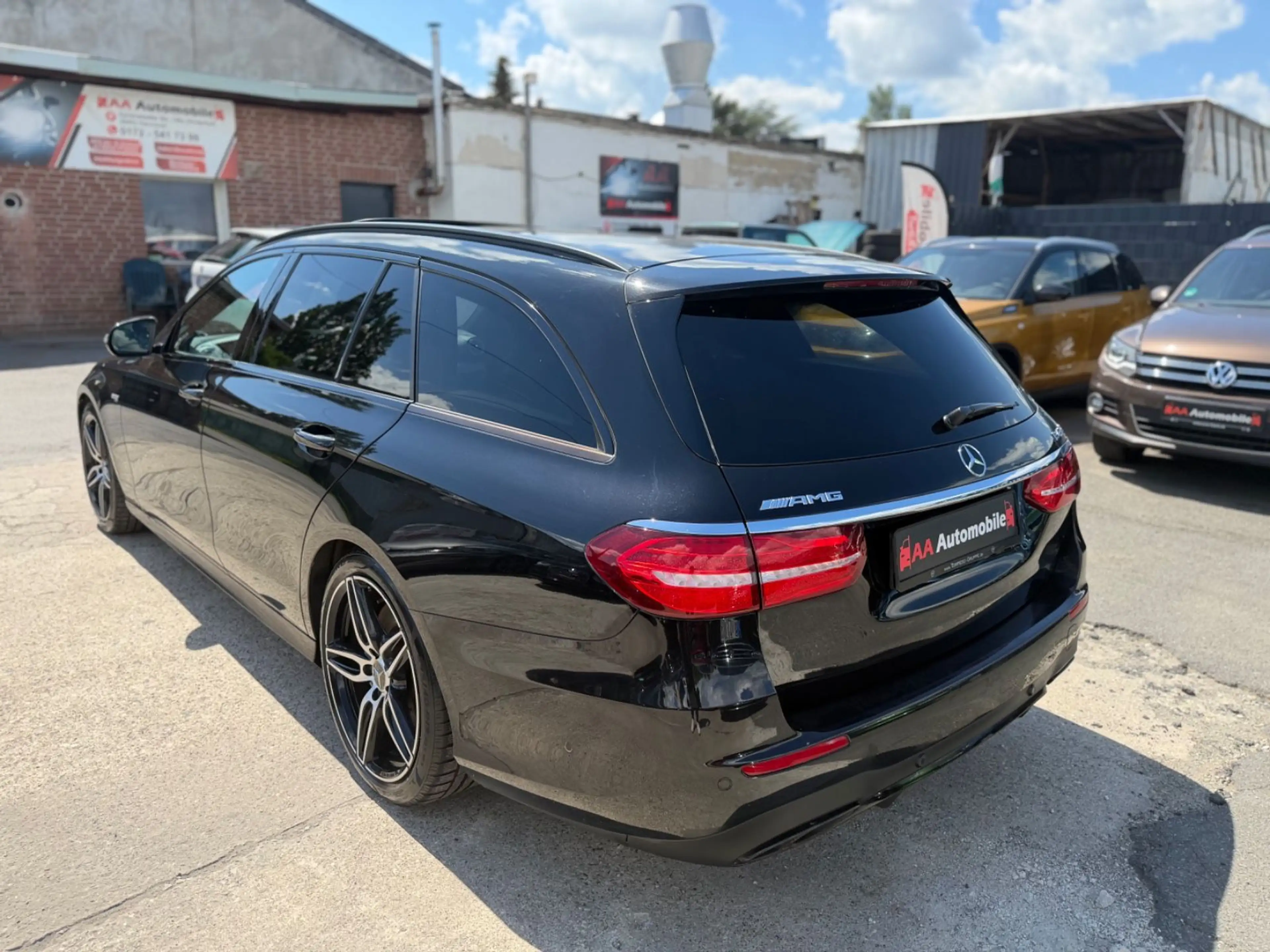 Mercedes-Benz E 43 AMG E T-Modell E 43 AMG 4Matic — photo 5