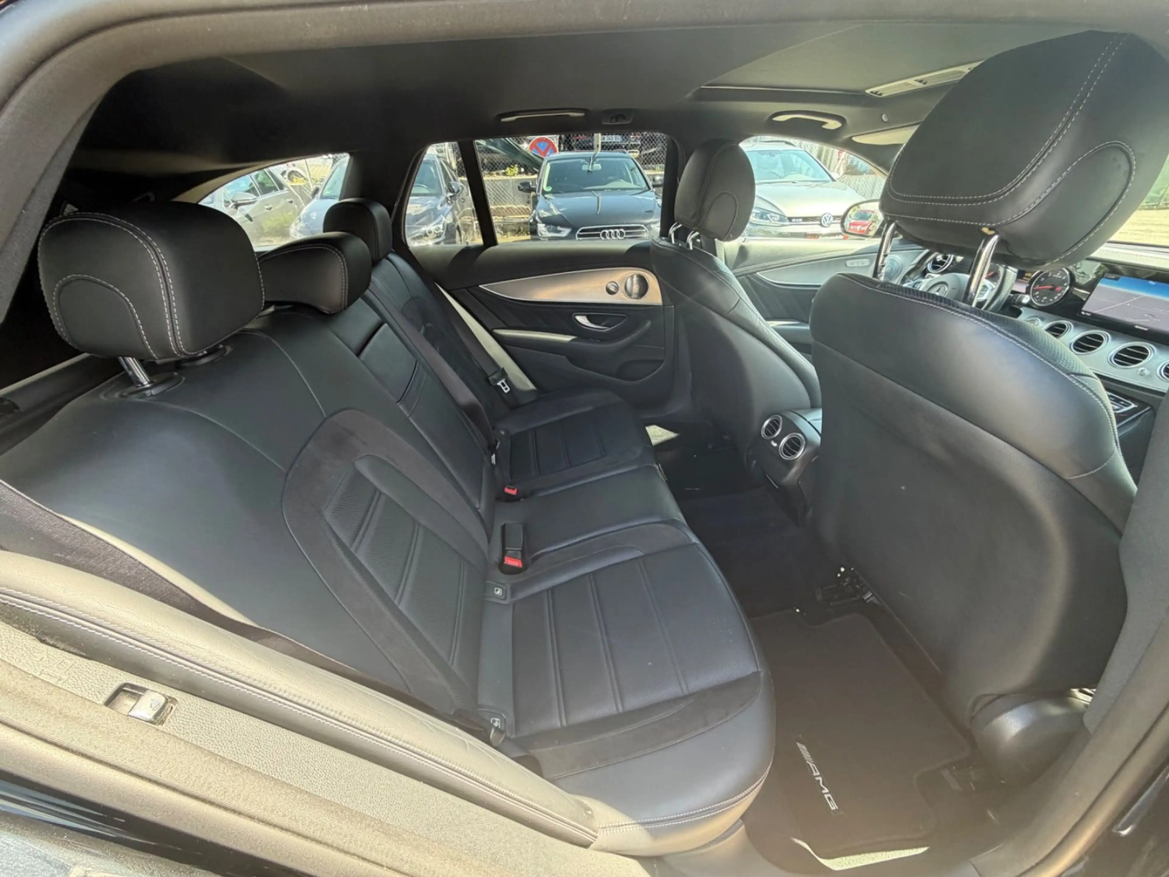 Mercedes-Benz E 43 AMG E T-Modell E 43 AMG 4Matic — photo 7
