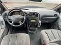Chrysler Voyager 2.8 CRD SE Luxe Automaat - 6 persoons - Grijs - thumbnail 11