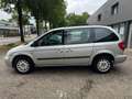 Chrysler Voyager 2.8 CRD SE Luxe Automaat - 6 persoons - Grijs - thumbnail 2
