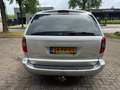 Chrysler Voyager 2.8 CRD SE Luxe Automaat - 6 persoons - Grijs - thumbnail 4