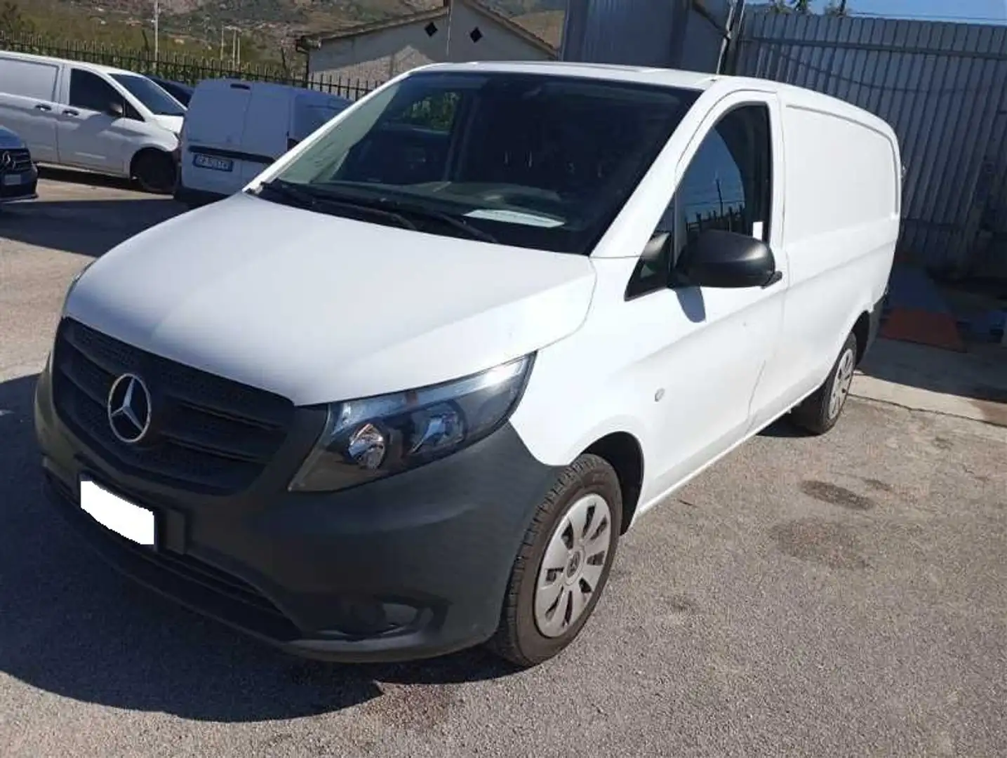 Mercedes-Benz Vito 114 CDI LONG Blanc - 1