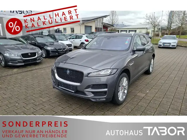 Jaguar F-Pace Portfolion 20d AWD Navi InControl HUD