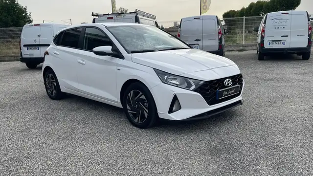 Hyundai I20 view 3