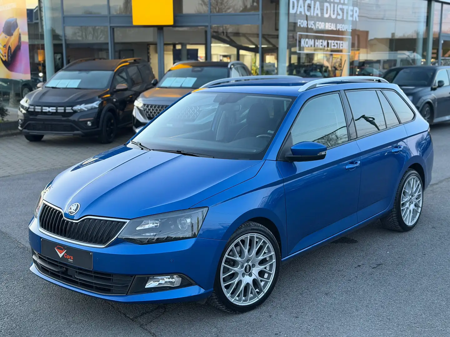 Skoda Fabia Fabia Combi 1.2 TSI DSG Scoutline Blau - 1