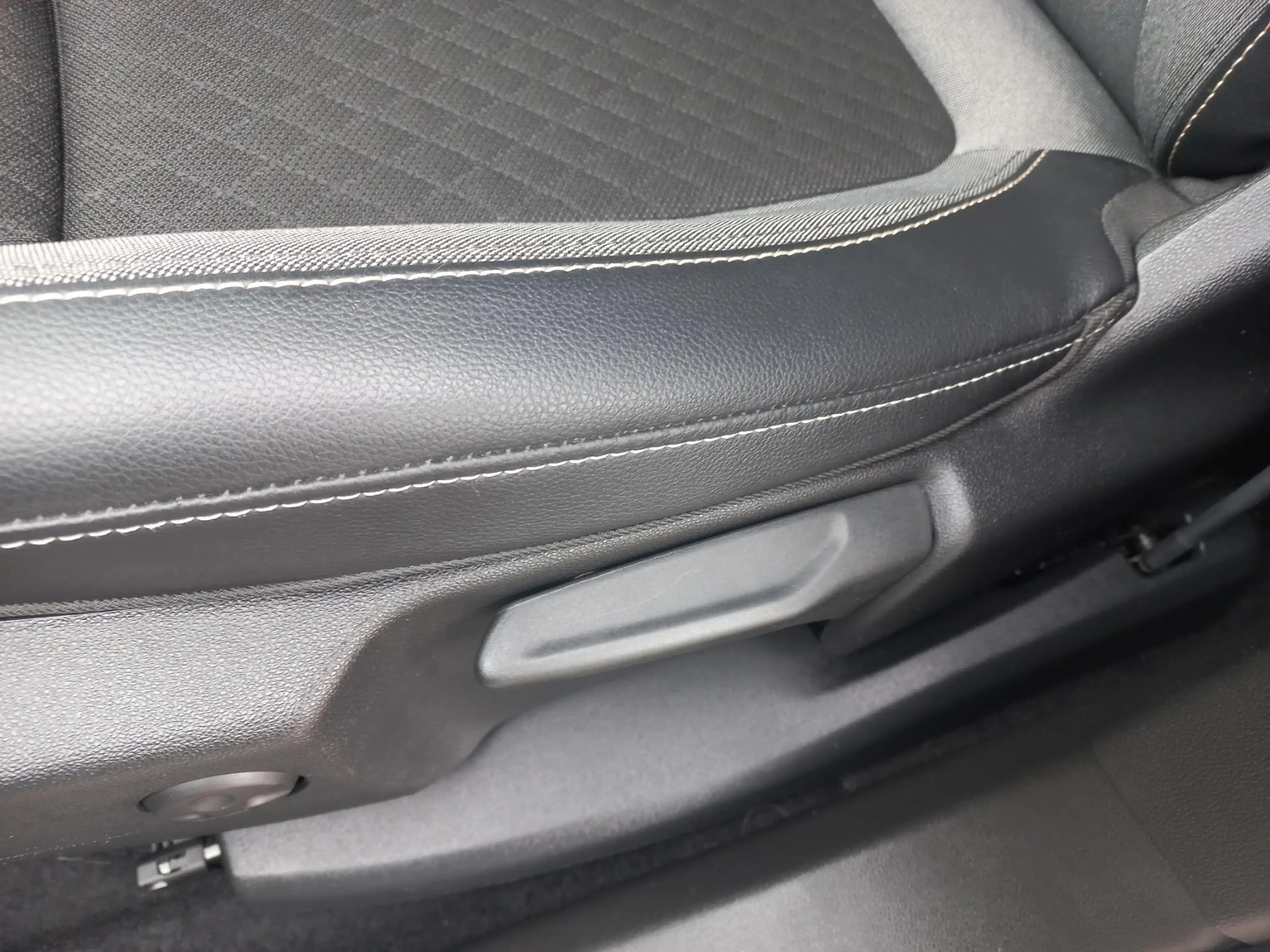 Opel Grandland X 1.2T 130pk Business Elegance | Climate control | N — photo 14
